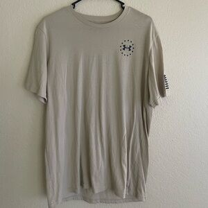 Men’s Under Armour Shirt